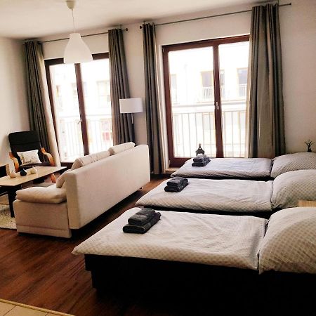 Apt With 6 Single Beds ชวีโนวิชแจ ภายนอก รูปภาพ