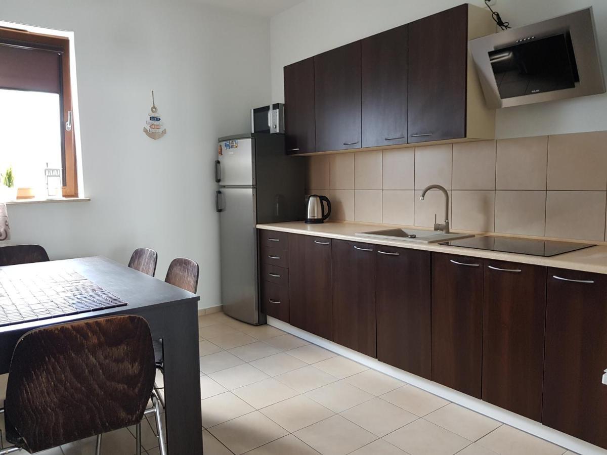 Apt With 6 Single Beds ชวีโนวิชแจ ภายนอก รูปภาพ