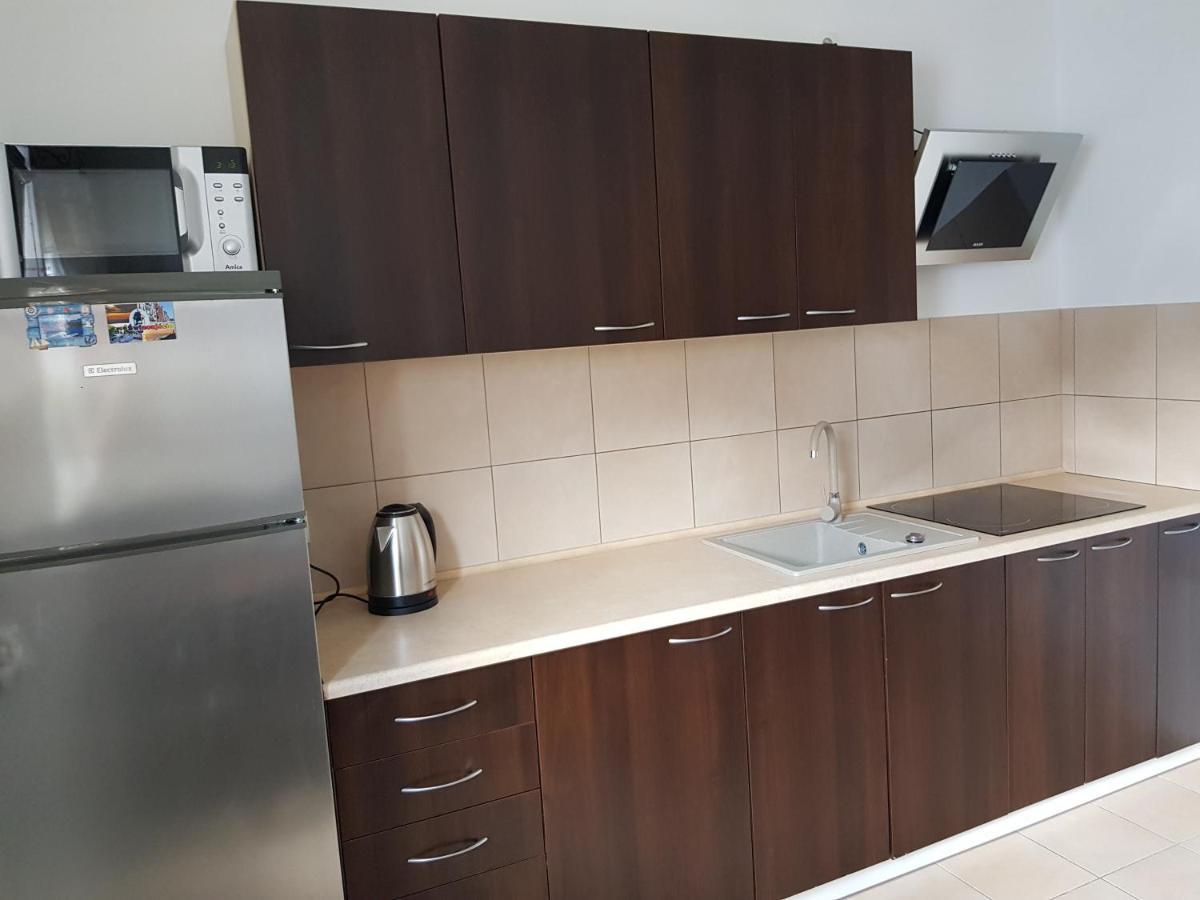 Apt With 6 Single Beds ชวีโนวิชแจ ภายนอก รูปภาพ